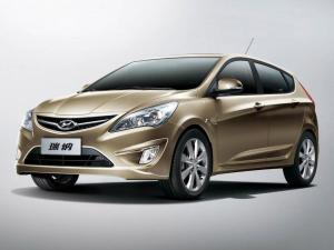 Hyundai Verna 5-Door 2010 года